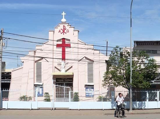 Tham Tuong Church
